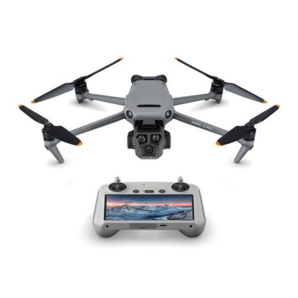 DJI Mavic 3 Pro (DJI RC) sistema de tres cámaras Hasselblad 4/3 CMOS gran angular de 20 MP y 5.1 K, Tiempo de Vuelo 43 Minutos